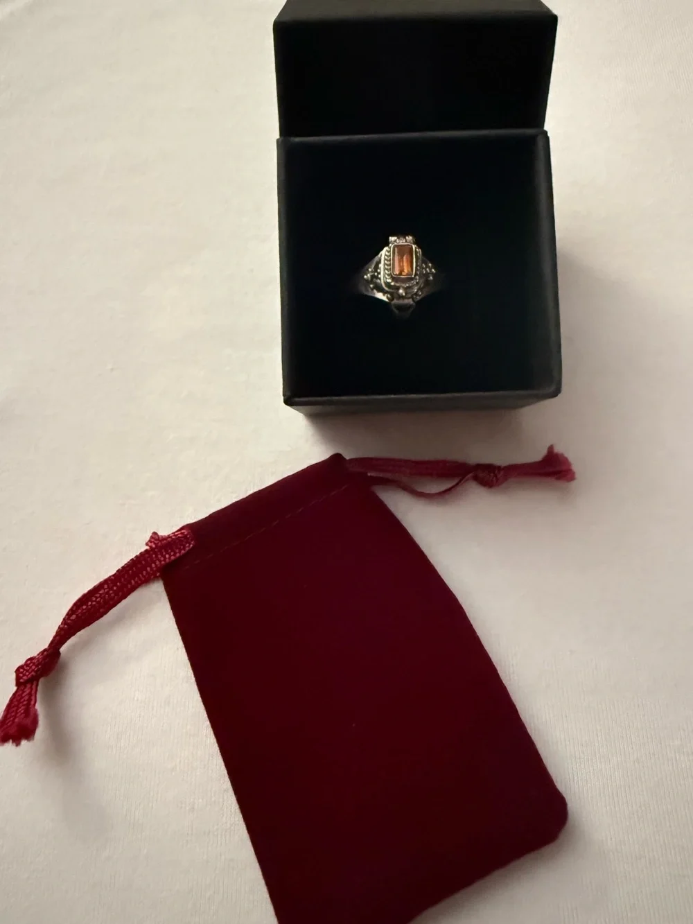 EUVC Vintage Sterling Silver “Poison Pill” Ring with Amber Rectangular Gem Sz 9